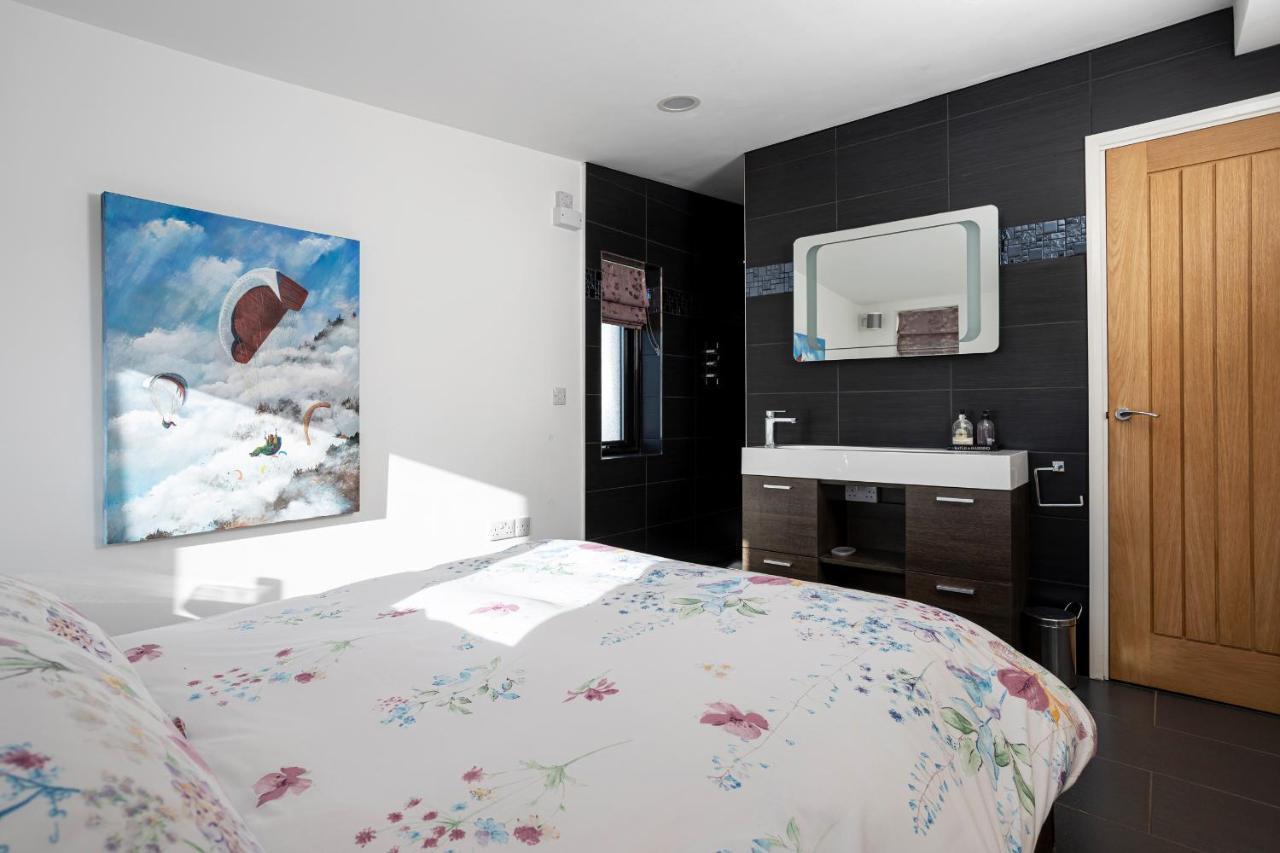 Finest Retreats - The Lighthouse Hide Villa Rampside Buitenkant foto
